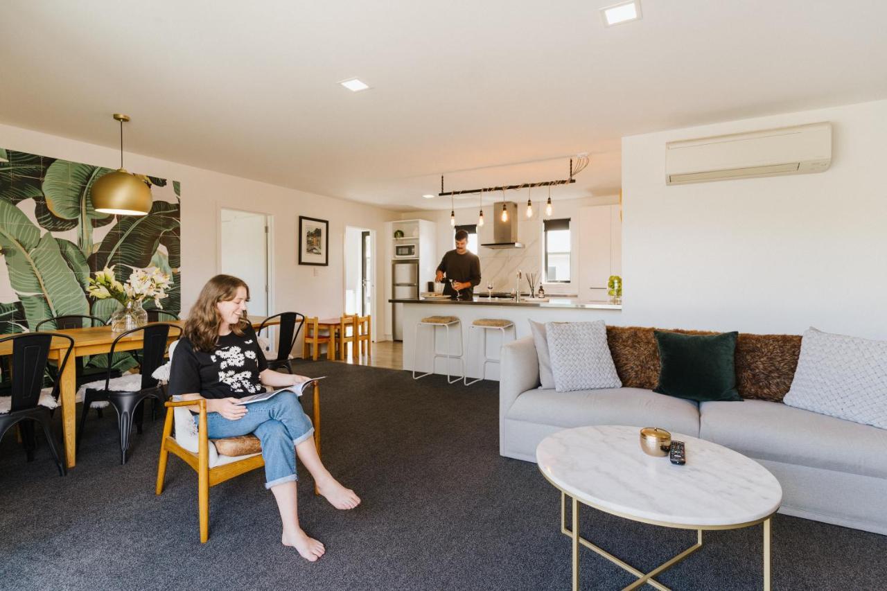 4 - Charming Space, Just A Stone Throw From Central Ванака Экстерьер фото