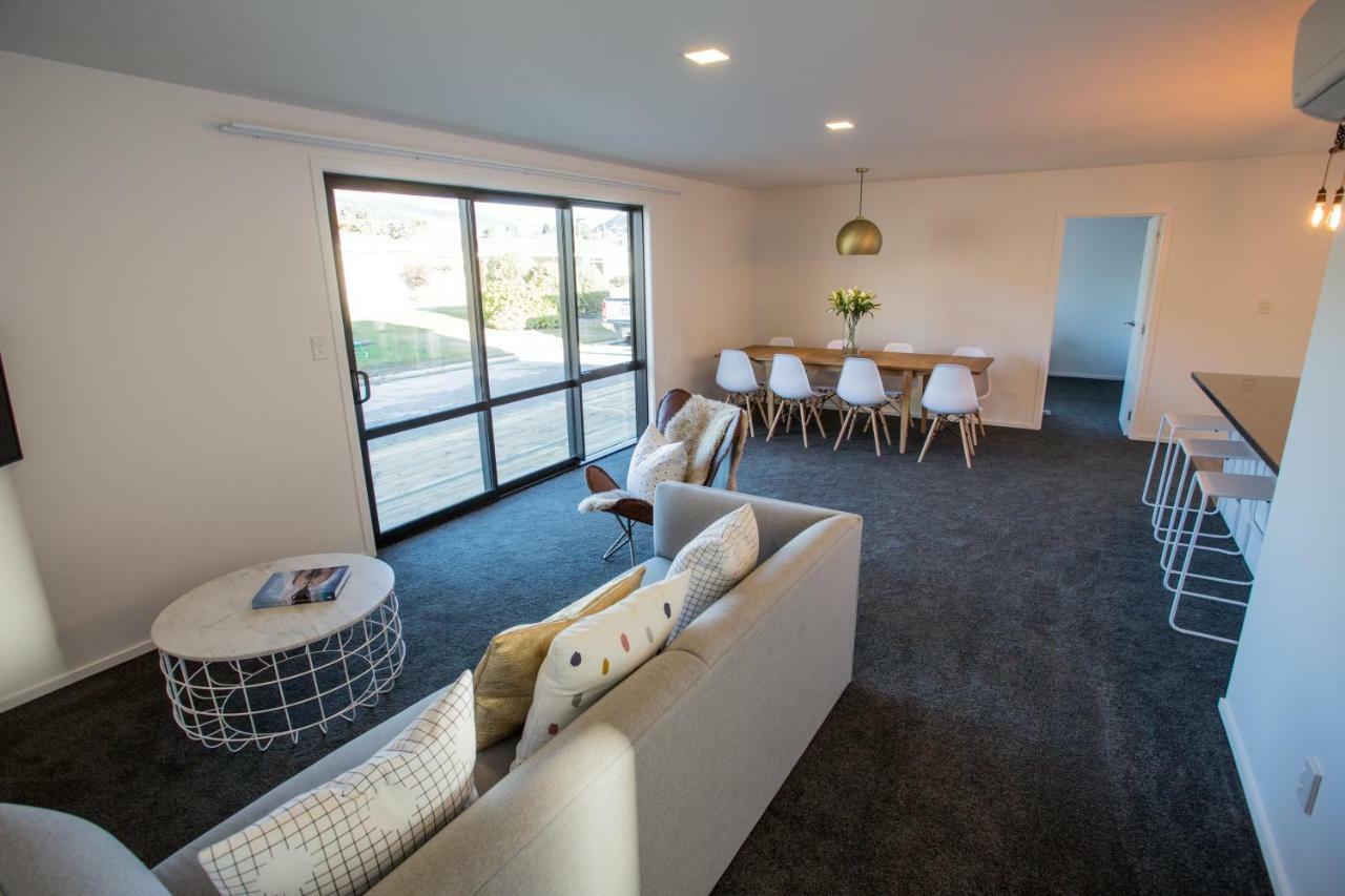 4 - Charming Space, Just A Stone Throw From Central Ванака Экстерьер фото